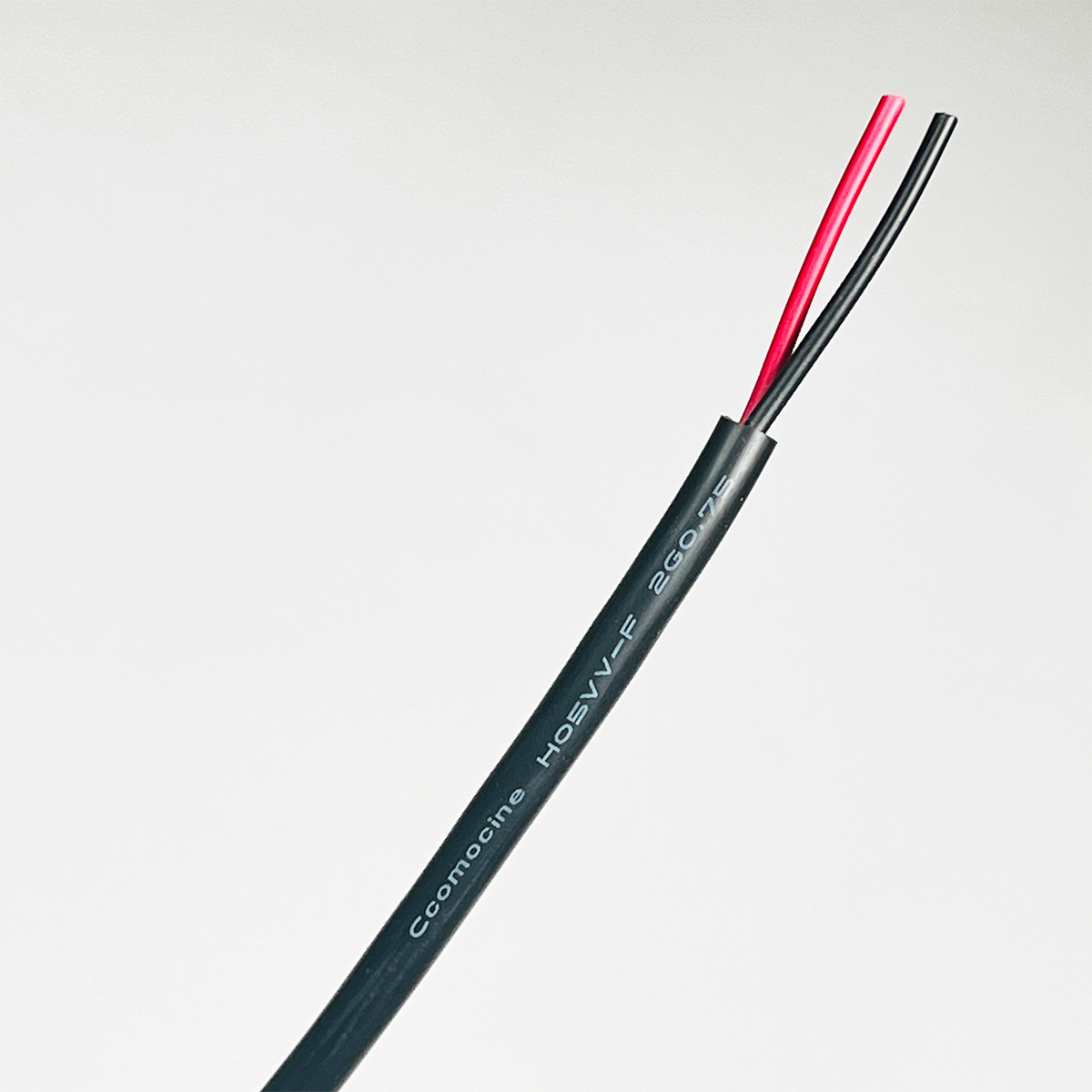 Câble électrique souple noir H05VV-F 2 x 075 mm² 1.03 euro le mètre